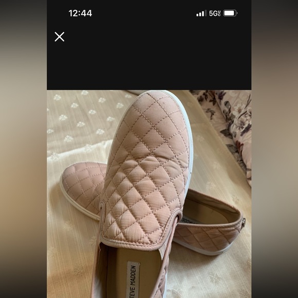 Excellent condition, gently used Steve Madden Flats - Picture 3 of 3